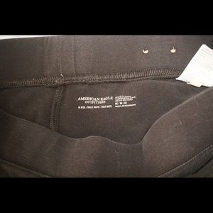 American Eagle black leggings